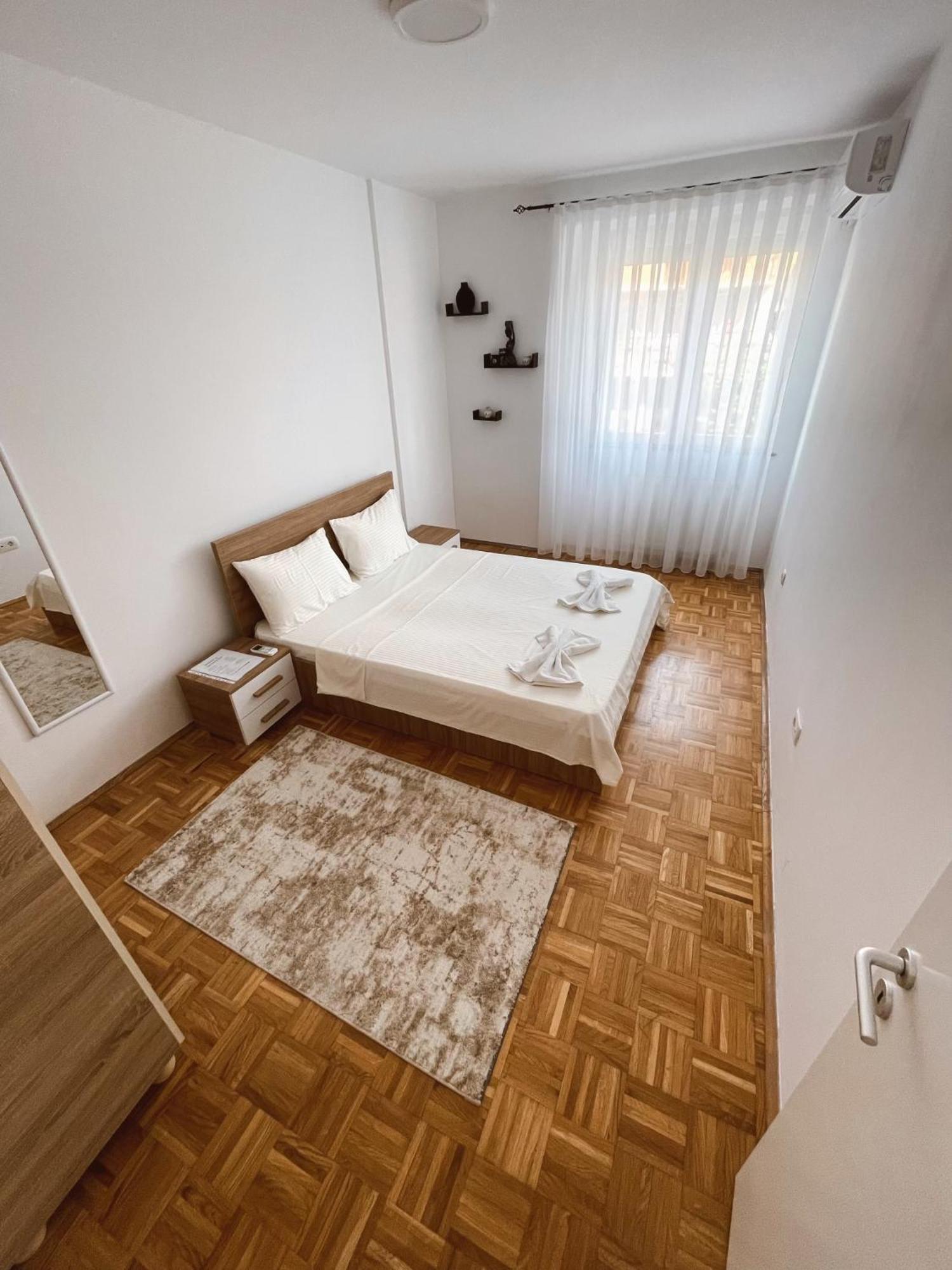 Apartment Troi Приштина Экстерьер фото